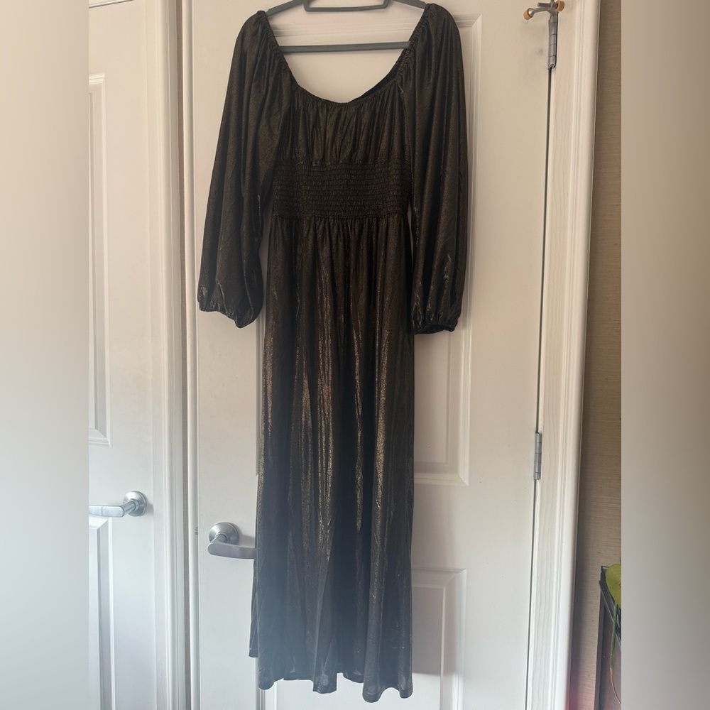 NWT NSR Metallic Midi Dress
